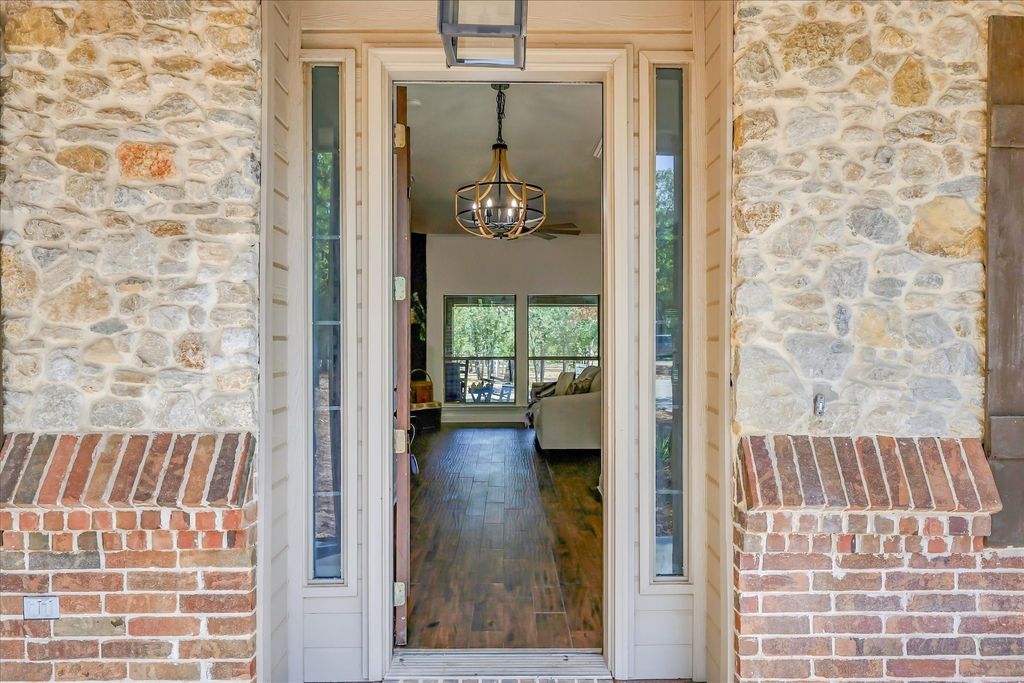 514 Oak Hills Drive, Newark, TX 76071 — photo 2