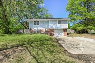 16006 Lawrence Avenue, Belton, MO 64012