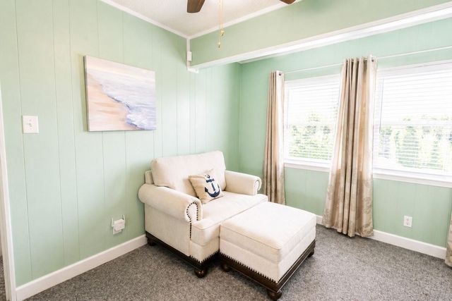1319 Maui Drive, Tiki Island, TX 77554