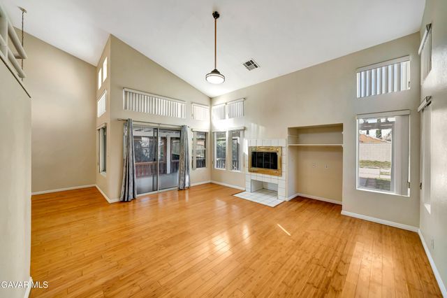 2611 Redington Street, Palmdale, CA 93551