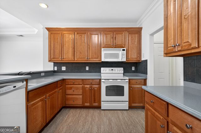 226 Hames Road 140, Woodstock, GA 30188