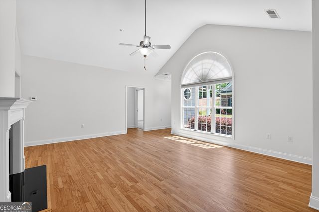 226 Hames Road 140, Woodstock, GA 30188