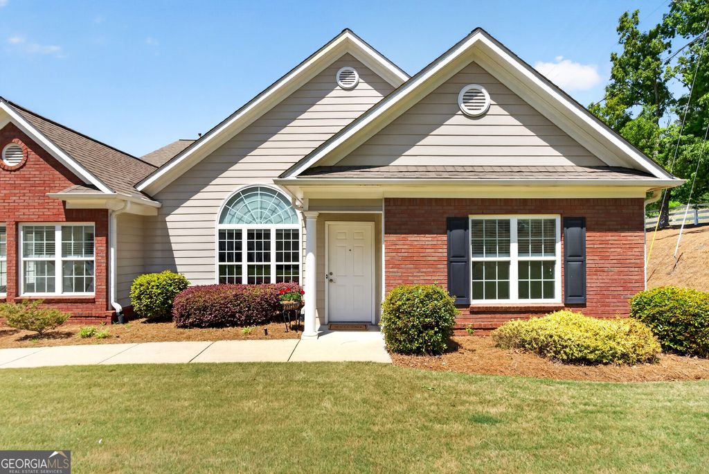 226 Hames Road 140, Woodstock, GA 30188