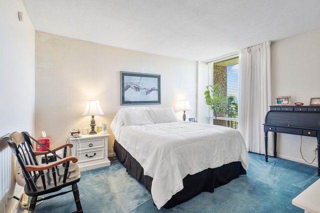 555 NW 4TH Avenue 2150, Boca Raton, FL 33432