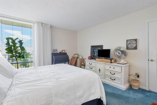 555 NW 4TH Avenue 2150, Boca Raton, FL 33432