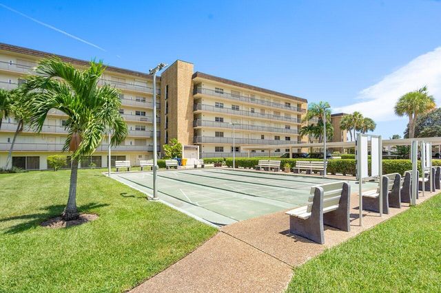 555 NW 4TH Avenue 2150, Boca Raton, FL 33432