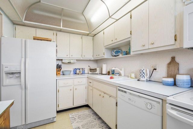 555 NW 4TH Avenue 2150, Boca Raton, FL 33432