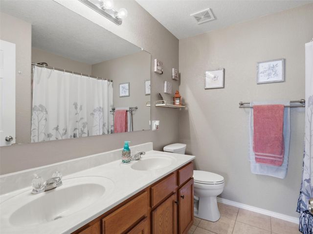 216 Hawks MDWS, Schertz, TX 78154