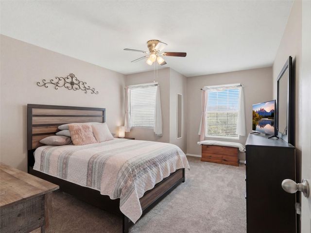 216 Hawks MDWS, Schertz, TX 78154