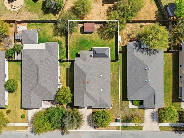 216 Hawks MDWS, Schertz, TX 78154