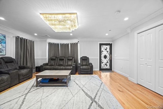 115-30 142nd 142 Street, Jamaica, NY 11436