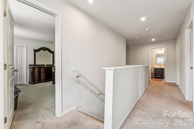 1076 SE Tangle Ridge Drive SE, Concord, NC 28025