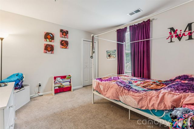 1076 SE Tangle Ridge Drive SE, Concord, NC 28025