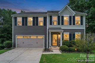 1076 SE Tangle Ridge Drive SE, Concord, NC 28025