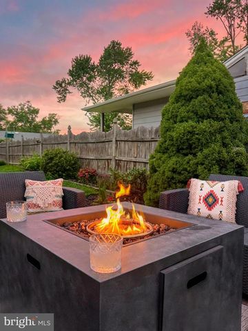 606 S BROWNING AVE, Somerdale, NJ 08083