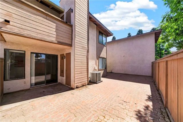 1315 Massachusetts, Riverside, CA 92507
