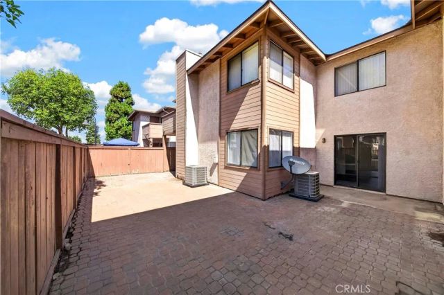 1315 Massachusetts, Riverside, CA 92507