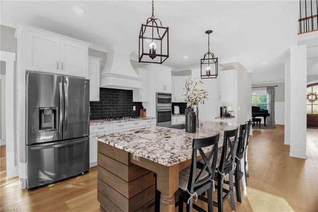 7703 Northern Estates Point, Greensboro, NC 27455