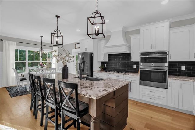 7703 Northern Estates Point, Greensboro, NC 27455
