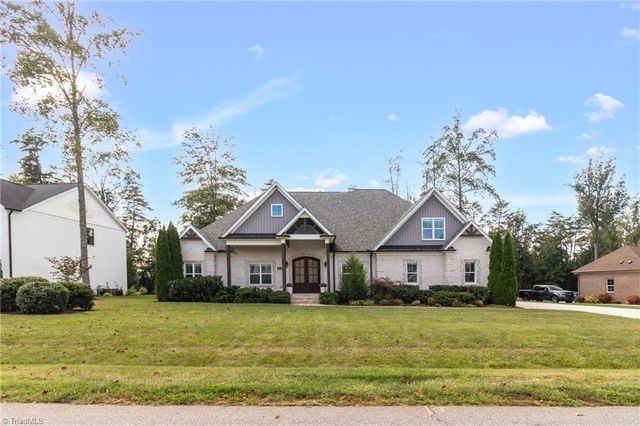 7703 Northern Estates Point, Greensboro, NC 27455
