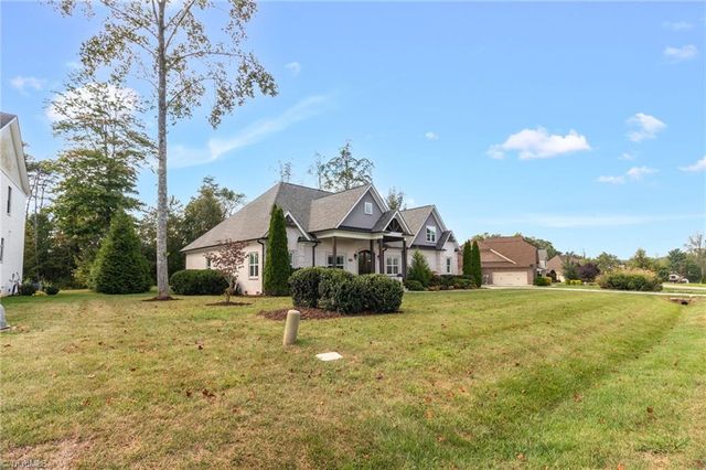 7703 Northern Estates Point, Greensboro, NC 27455