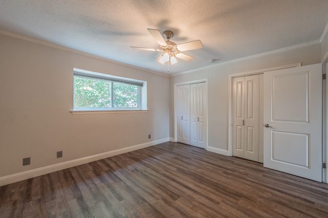 7706 Meadow Road 225, Dallas, TX 75230