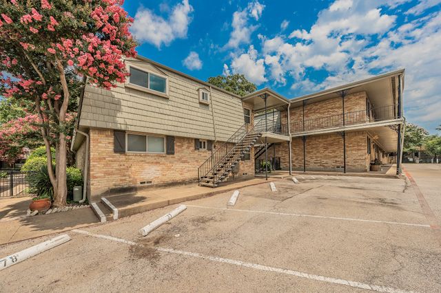 7706 Meadow Road 225, Dallas, TX 75230