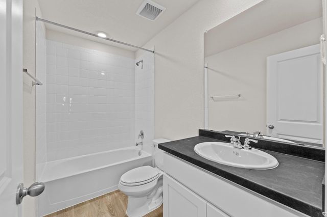 132 Kendall LN, Maxwell, TX 78656