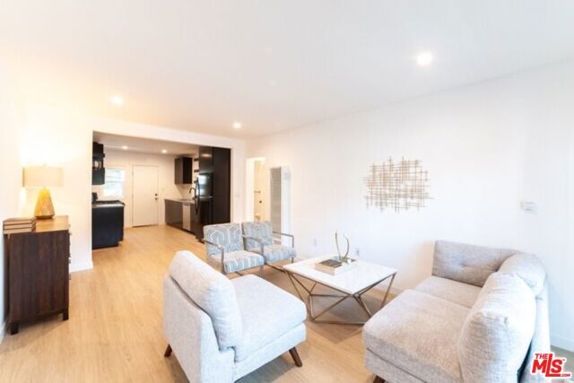 3148 James M Wood Boulevard, Los Angeles, CA 90006