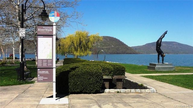1840 Crompond Road 9D8, Peekskill, NY 10566