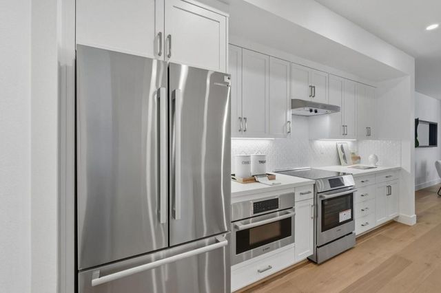 184 Oak Circle, Walnut Creek, CA 94597