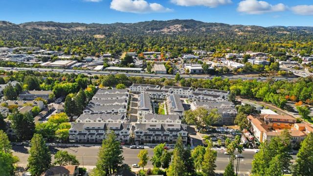 184 Oak Circle, Walnut Creek, CA 94597