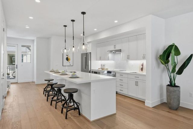 184 Oak Circle, Walnut Creek, CA 94597