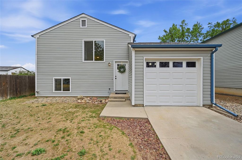 9343 W 100th Circle, Westminster, CO 80021