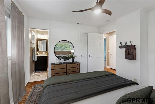 9334 Spring Street, Omaha, NE 68124