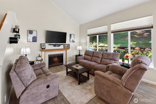 2202 Forest Ridge Drive SE, Auburn, WA 98002