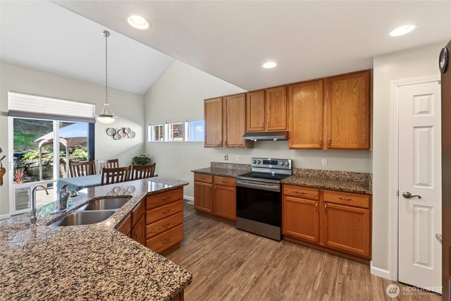 2202 Forest Ridge Drive SE, Auburn, WA 98002