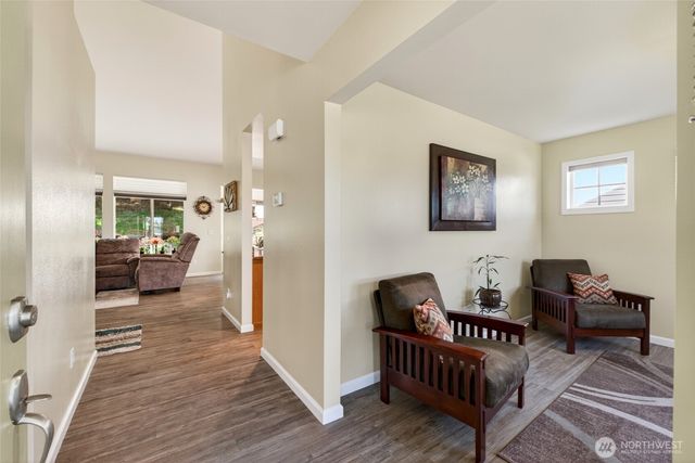 2202 Forest Ridge Drive SE, Auburn, WA 98002