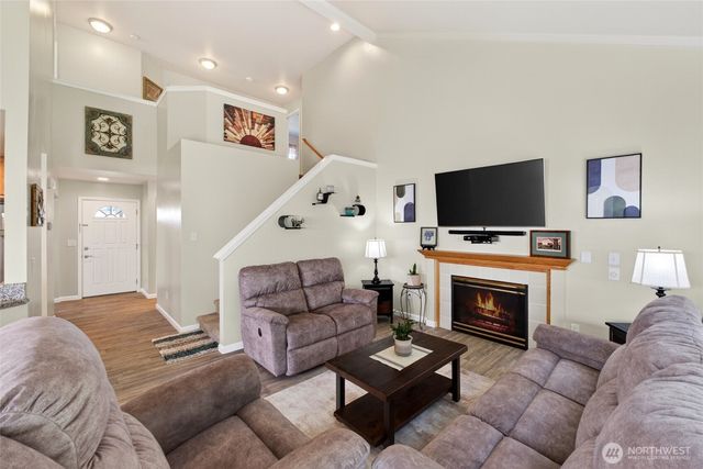 2202 Forest Ridge Drive SE, Auburn, WA 98002