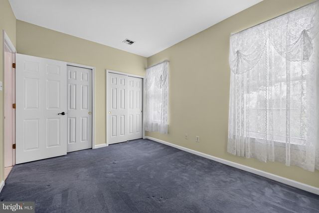 2105 WHITE FOX WAY, Glen Mills, PA 19342