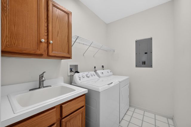 2105 WHITE FOX WAY, Glen Mills, PA 19342