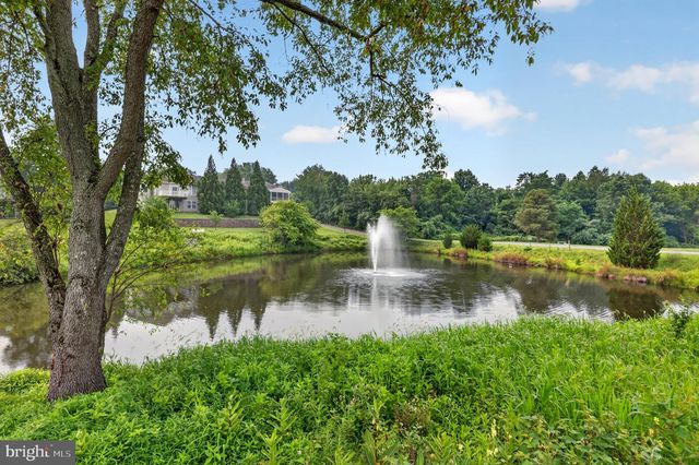 2105 WHITE FOX WAY, Glen Mills, PA 19342