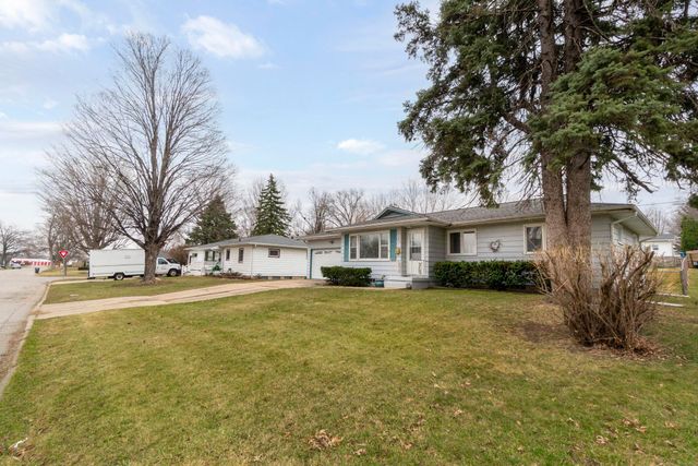 1746 Patton Avenue, Waterloo, IA 50702
