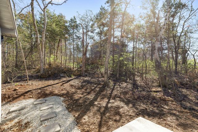 4058 Red Oak, Merriam Woods, MO 65740