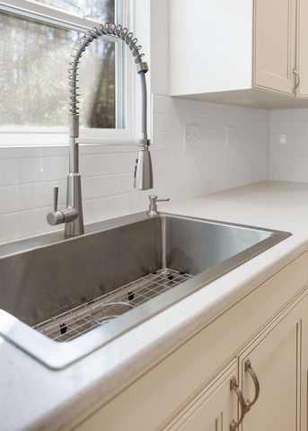 4058 Red Oak, Merriam Woods, MO 65740