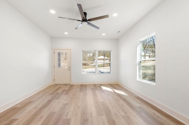 4058 Red Oak, Merriam Woods, MO 65740