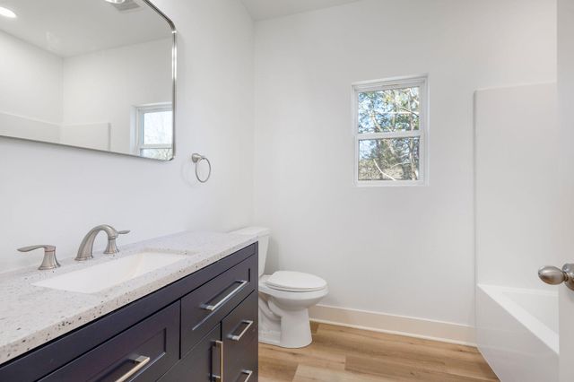 4058 Red Oak, Merriam Woods, MO 65740