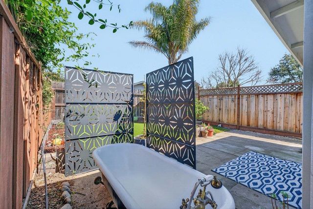 118 Rankin Street, Santa Cruz, CA 95060