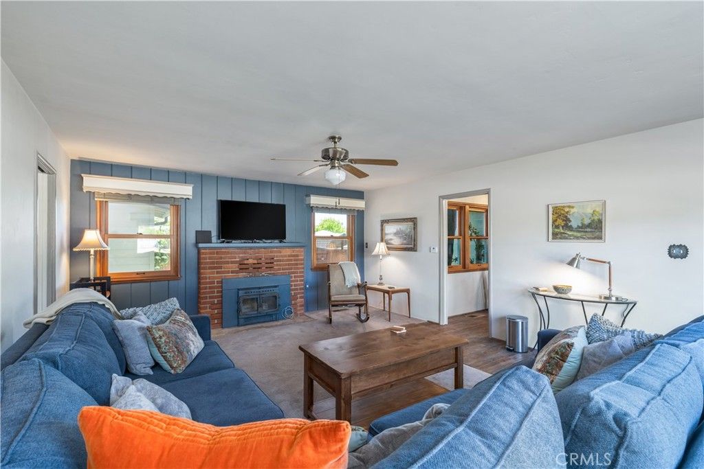 Image 9 of property listing at 240 Oak, Paso Robles, CA 93446