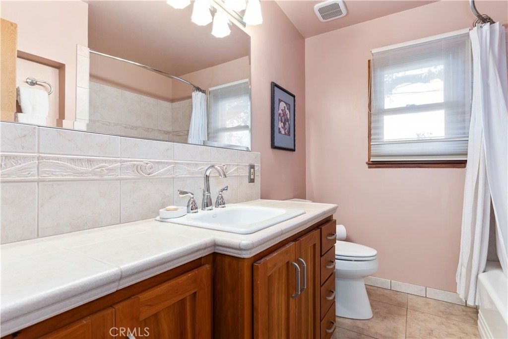 Image 21 of property listing at 240 Oak, Paso Robles, CA 93446
